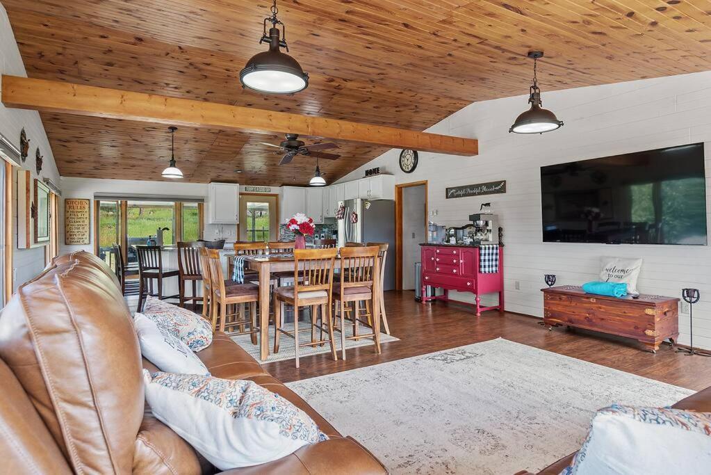 Papa'S Place On Willow Creek Custer Extérieur photo