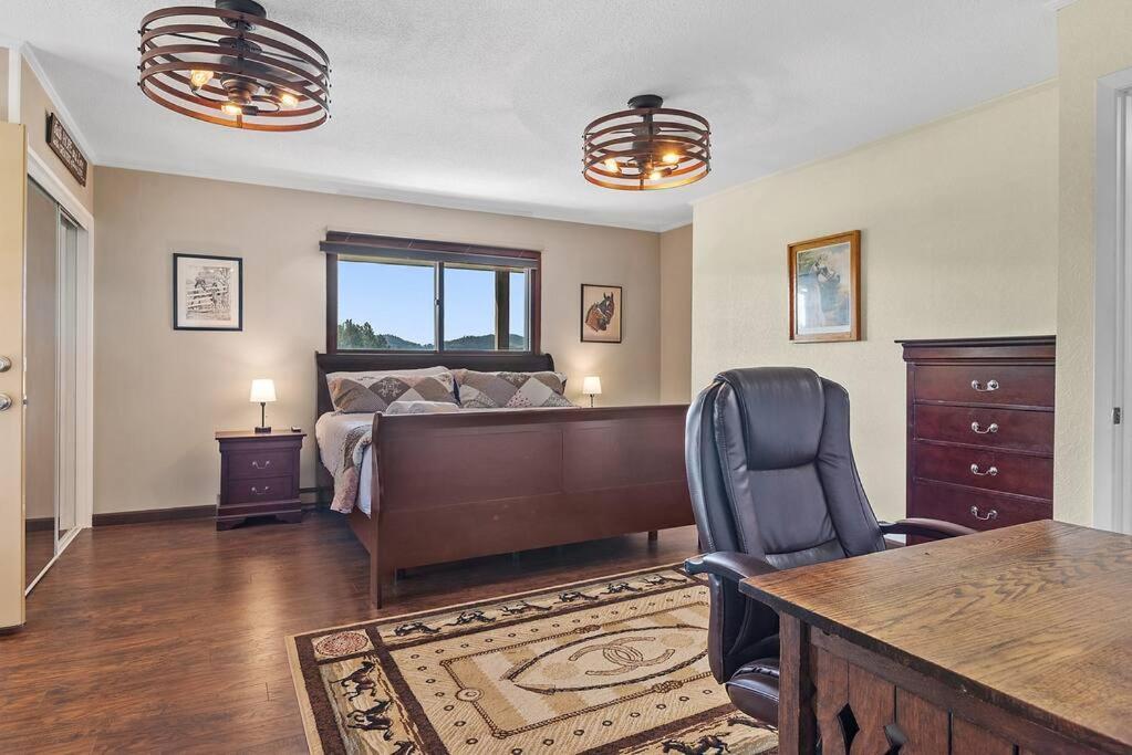 Papa'S Place On Willow Creek Custer Extérieur photo