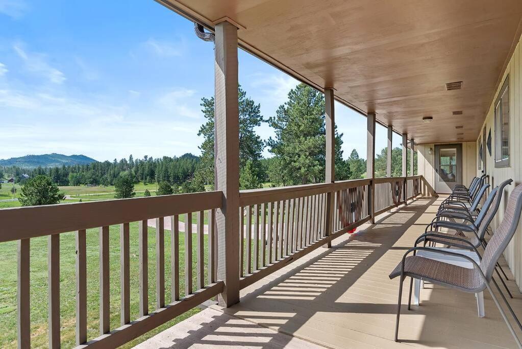 Papa'S Place On Willow Creek Custer Extérieur photo