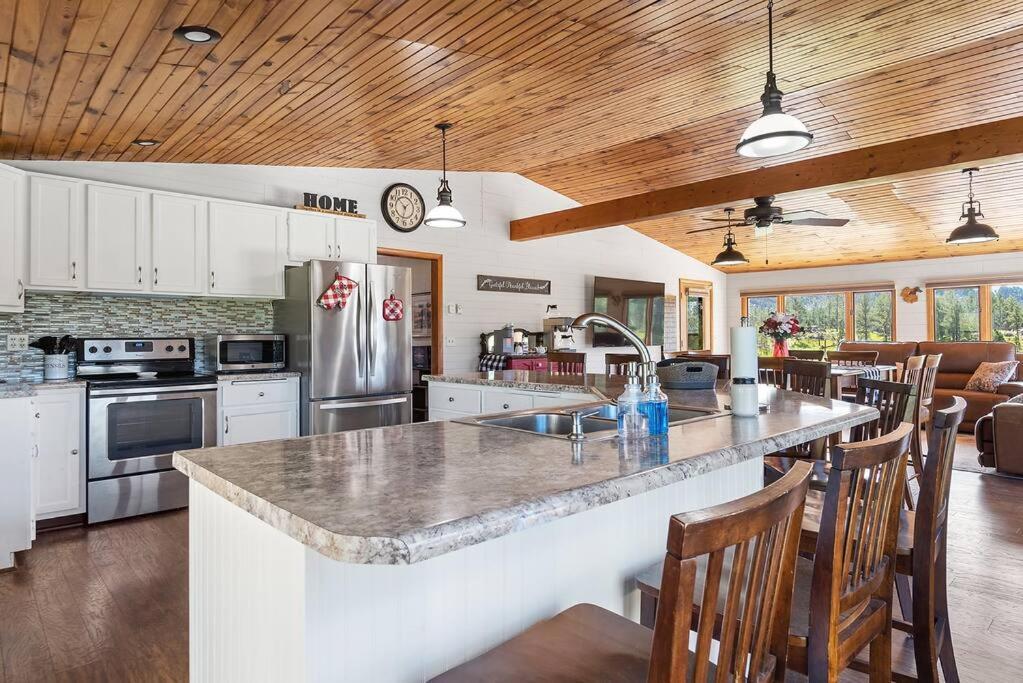 Papa'S Place On Willow Creek Custer Extérieur photo